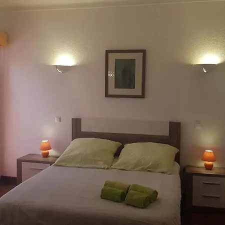 Πανσιόν Lagos Room Booking Λάγος